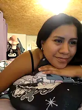 Snapshot of KasiaVenus_ chatting on December 7, 2024, 4:31 am KasiaVenus online show from December 7, 2024, 4:31 am