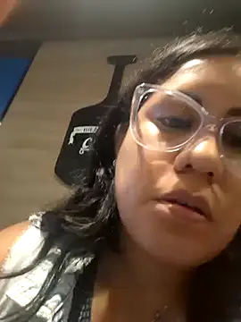 Snapshot of KasiaVenus_ chatting on January 4, 2025, 11:59 pm KasiaVenus online show from January 4, 2025, 11:59 pm