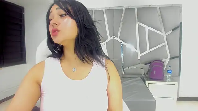 Catherinee69 x online show from January 11, 2025, 2:30 am