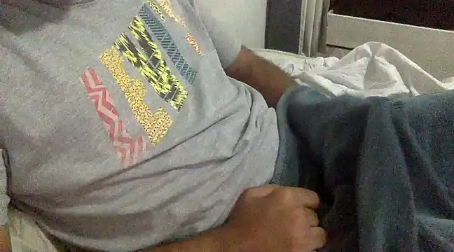 Mendes77777777777 online show from February 14, 2025, 9:53 pm