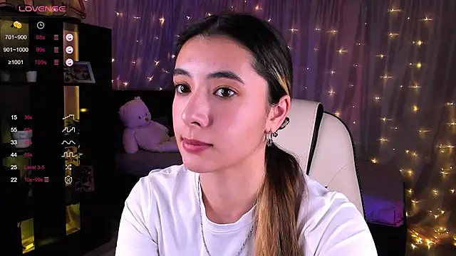 DarlaLike online show from December 9, 2024, 7:50 am