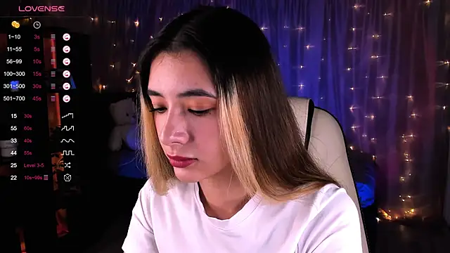 DarlaLike online show from December 16, 2024, 4:23 am