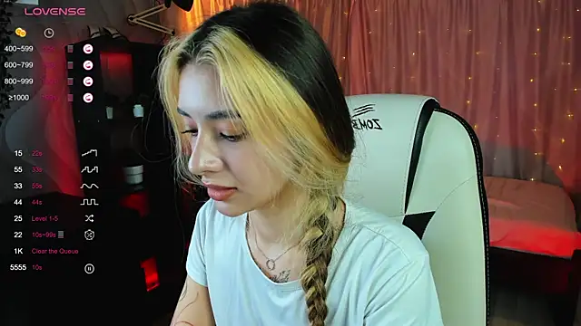 DarlaLike online show from February 23, 2025, 5:23 am