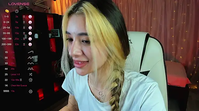 DarlaLike online show from February 23, 2025, 8:28 am