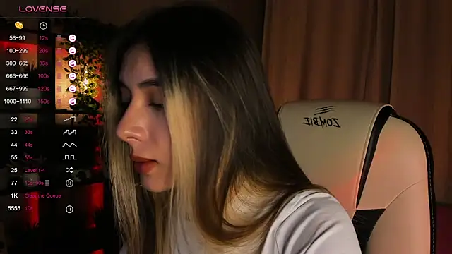 DarlaLike online show from September 10, 2025, 4:01 am