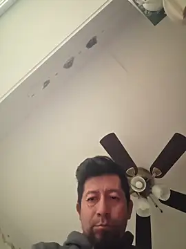 crisxxx69en4 online show from December 2, 2025, 9:21 pm