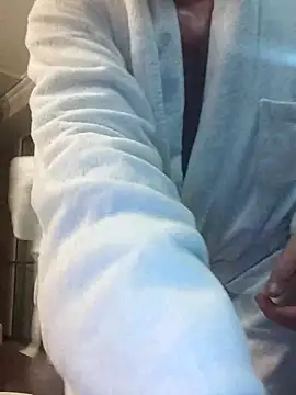 Viause Kentauelle online show from March 18, 2025, 9:43 pm