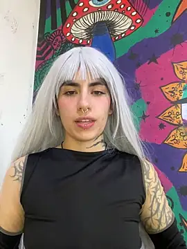 Snapshot of _Artemisa_X chatting on October 19, 2025, 9:48 pm  Artemisa X online show from October 19, 2025, 9:48 pm