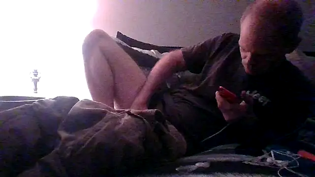 jaxx12369 online show from February 13, 2026, 4:52 am