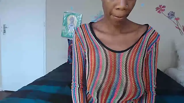 Snapshot of Blacktittiex02 chatting on October 29, 2025, 12:40 pm Blacktittiex02 online show from October 29, 2025, 12:40 pm