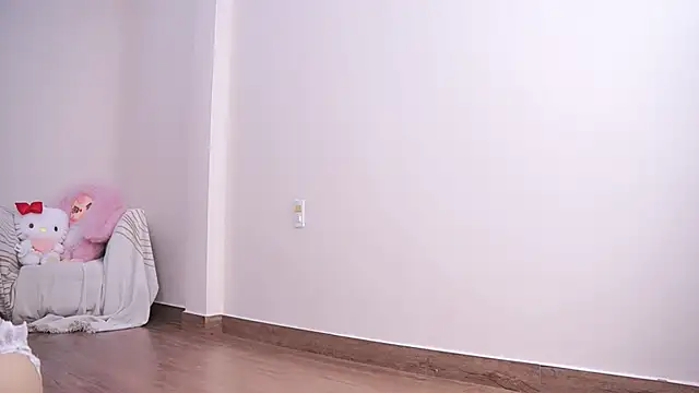 Snapshot of Miuzxc chatting on March 19, 2025, 4:14 am Miuzxc online show from March 19, 2025, 4:14 am