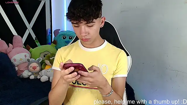 Niico Cruz online show from January 15, 2025, 5:40 am