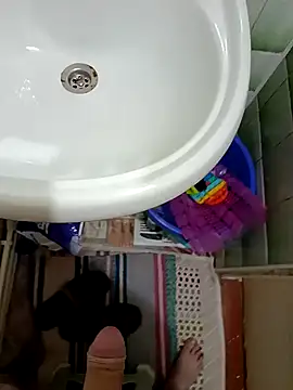 Tyhguhhijh online show from December 14, 2025, 9:08 pm