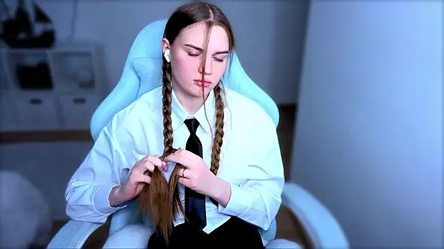 StellaLawless online show from January 12, 2026, 8:14 pm