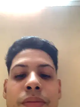 matheuszk 007 online show from November 12, 2025, 8:19 pm