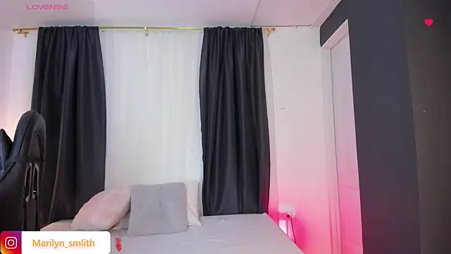 MarilynSmIith online show from September 9, 2025, 12:15 pm