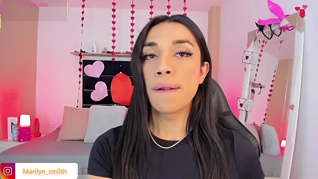 MarilynSmIith online show from February 25, 2026, 2:16 pm