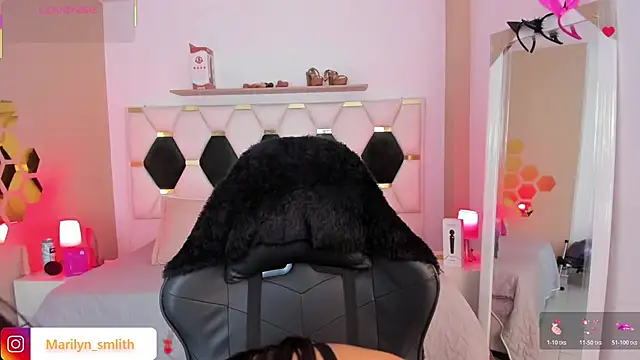 MarilynSmIith online show from March 17, 2026, 12:08 pm