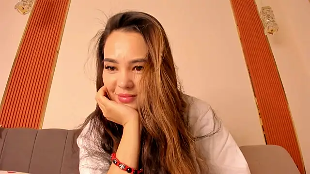 Snapshot of furry_bear chatting on January 18, 2026, 8:51 am furry bear online show from January 18, 2026, 8:51 am