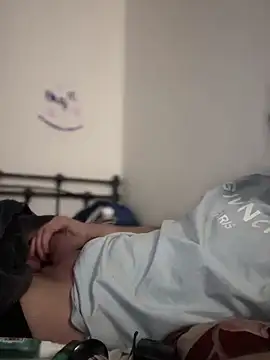 pervy devil online show from December 17, 2024, 6:31 pm