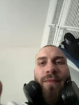 pervy devil online show from September 26, 2025, 4:44 pm