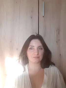 unicka65 online show from February 3, 2025, 11:31 am