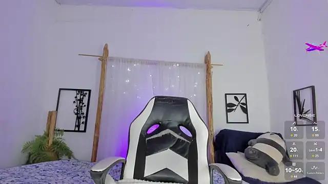  RedMoon online show from October 22, 2025, 8:08 pm