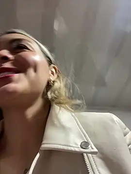 emma oxford online show from March 6, 2025, 8:48 pm