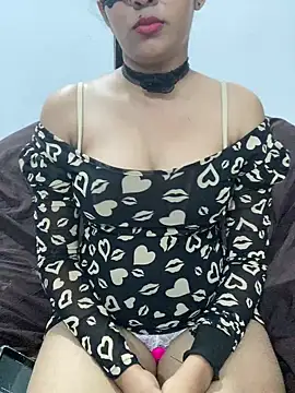 little shadow online show from March 3, 2025, 8:43 pm