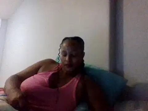 BabeAssXX online show from February 24, 2025, 5:42 pm