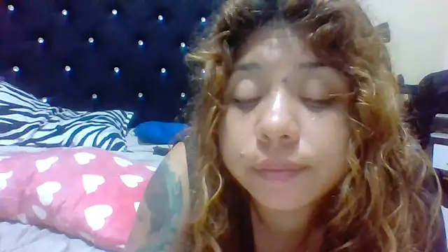 Snapshot of Jennxdolls chatting on March 8, 2025, 4:23 am Jennxdolls online show from March 8, 2025, 4:23 am