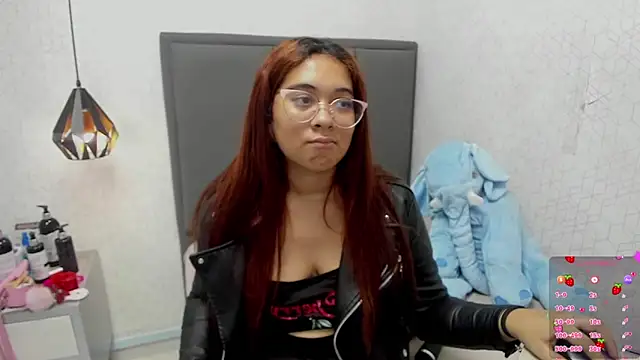 MADISON ROWAN1 online show from March 17, 2025, 3:14 am