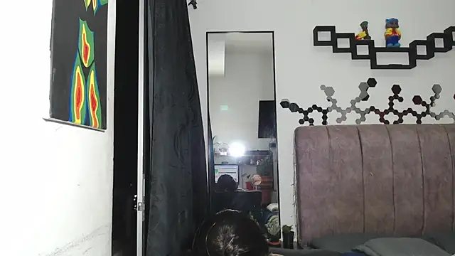 Snapshot of Liza_Thurner chatting on December 7, 2024, 3:58 am Liza Thurner online show from December 7, 2024, 3:58 am