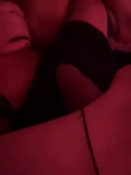 beautifulcouple69 online show from February 10, 2026, 10:41 am