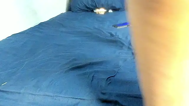 Ariana Salazar online show from February 10, 2025, 6:20 am