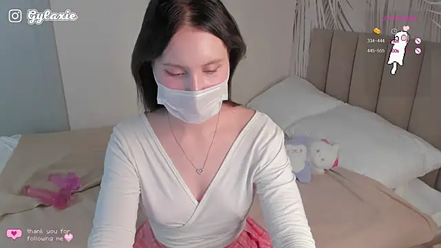 Gylaxie online show from October 7, 2025, 9:39 am