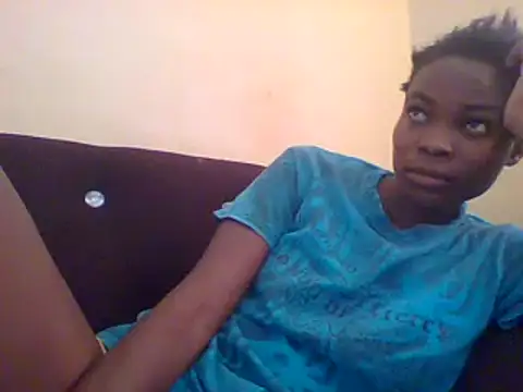 sexxyqueenn22 online show from December 17, 2024, 10:01 am