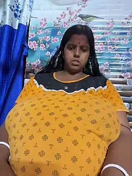 Beauty-queen online show from April 1, 2026, 11:55 am