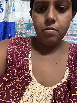 Beauty-queen online show from April 18, 2026, 2:54 pm