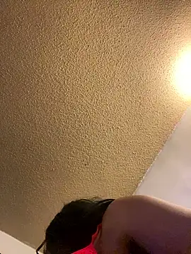 ebonysnow225 online show from January 14, 2026, 7:25 am