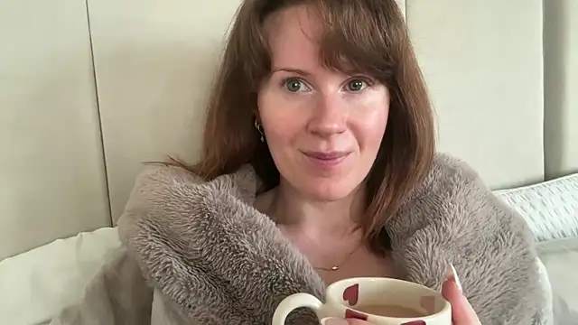 redheadrosie69 online show from March 19, 2026, 9:35 am