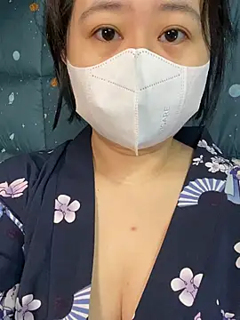 ninini92 online show from January 26, 2025, 1:15 pm