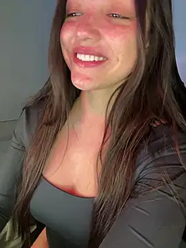 MisFrekcles  online show from March 6, 2025, 9:14 am