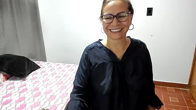 Carlaa-69 online show from March 10, 2026, 10:04 pm