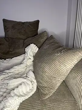 Snapshot of X_JamieLove_X chatting on March 16, 2025, 9:37 pm X JamieLove X online show from March 16, 2025, 9:37 pm