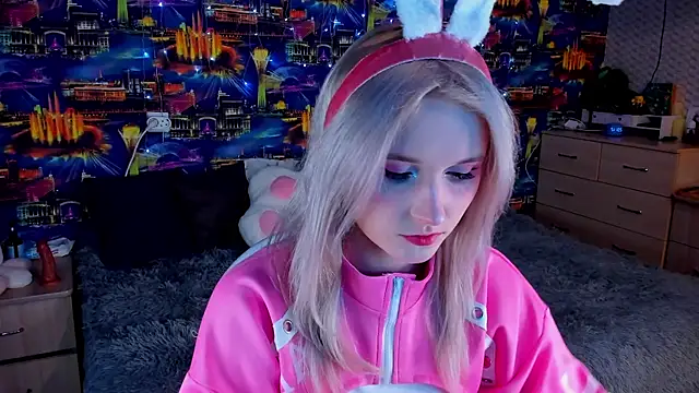 Snapshot of SweeteRose_Royce chatting on October 1, 2025, 4:13 pm SweeteRose Royce online show from October 1, 2025, 4:13 pm