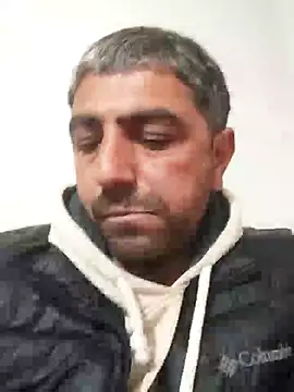 Snapshot of Muratcanik44 chatting on February 3, 2026, 12:20 am Muratcanik44 online show from February 3, 2026, 12:20 am