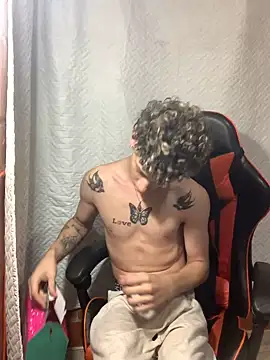 mateodeamjo online show from December 19, 2024, 7:40 am