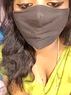 Snapshot of louise92 chatting on December 5, 2024, 4:12 pm louise92 online show from December 5, 2024, 4:12 pm