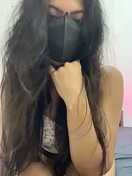 Snapshot of Angel_Zaara chatting on October 15, 2025, 7:14 pm Angel Zaara online show from October 15, 2025, 7:14 pm